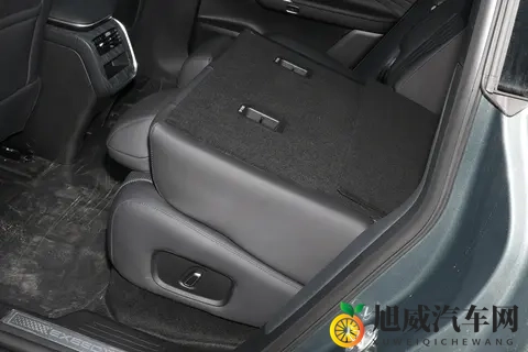 限时置换补贴1万元, 续航1615km+48秒破百, 2025款星纪元ET香吗？-3