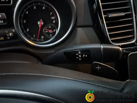 20多万拿下豪华SUV！二手奔驰GLE圆你奔驰梦-3