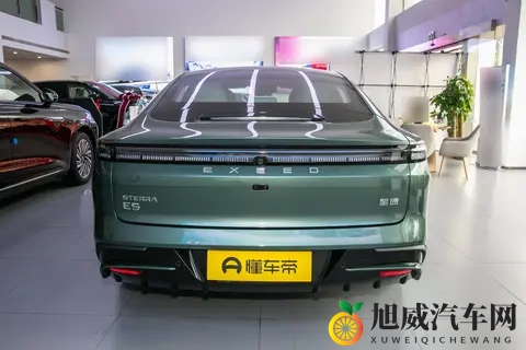 2025款星纪元ES纯电版Max城区辅助驾驶：科技与续航的均衡之作-2