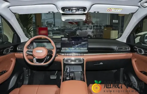 吉利帝豪变了个样 现如今开回家脸上也有光-3