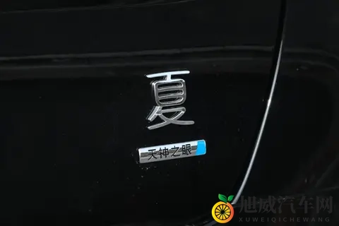 家用 MPV ：高山 7 四驱 + 灵活空间，夏标配加热功能-3