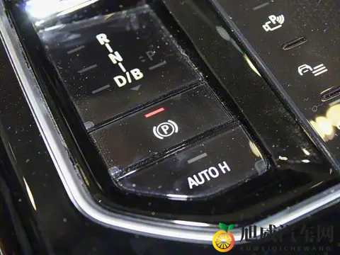 男女对肌肌：汽车审美大揭秘：揭秘男女对“车体线条”的不同看法-1