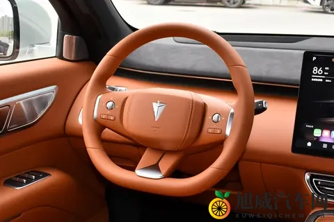 6 座 SUV 品质新选:深蓝 S09 2025 款四驱 Ultra + 高定版全面解读-1