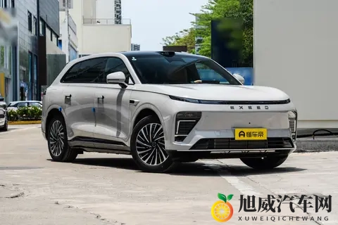 唠唠2025 款星途星纪元 ET:20 来万的车,居然有百万级配置?-3