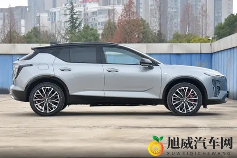 家用、通勤一步到位？2197万起售，凯迪拉克GT4怎样-1