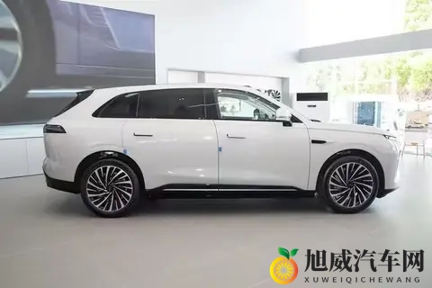 1898万起,家用SUV就该选它!性能、舒适、智能都拉满-2