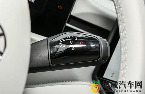 内外都有变化  大众朗逸Pro将于11月17日上市-1