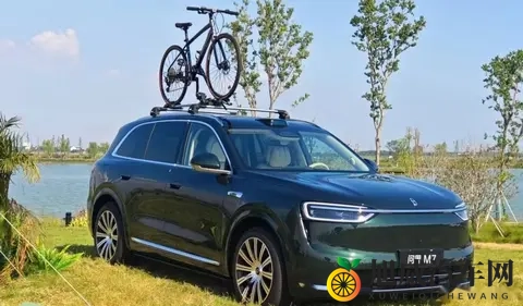 家用SUV是选智能还是舒适，问界M7对比理想L7，35万预算如何选？-2