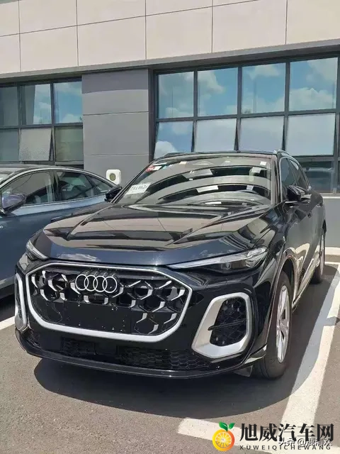 全新奥迪Q5L实车现身，配华为智驾+五代EA888发动机，会畅销吗？-1