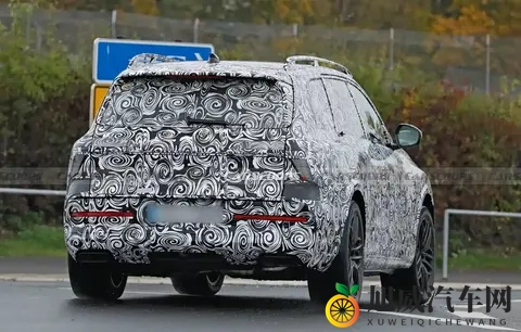 奥迪Q9霍希版曝光：这次，奥迪也要跟迈巴赫“掰手腕”了-1