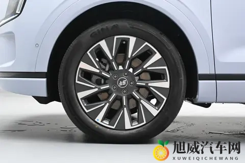 15万级中型SUV怎么选?山海L7 PLUS带你开启更多生活可能-3