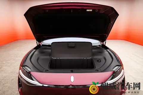 新车标+4颗激光雷来压轴！新享界S9新在哪里？-1