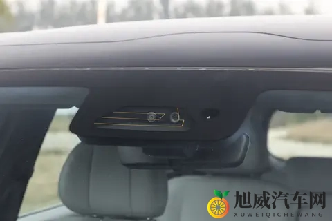 史诗级纠结？深蓝S09与魏牌蓝山，谁才是30万级大六座SUV优选？-2