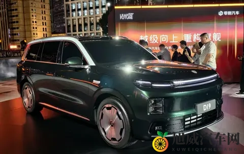 新势力10月销量公布，一边是创新纪录，一边是在保命-2