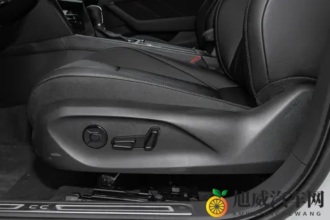 2025款大众CC选购指南:动力与配置如何选更值-1