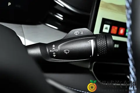 星瑞全新东方曜:10万级家轿,销量67万,凭啥这么火?看完就明白-3