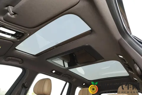 深蓝S09 才2399万！大六座SUV，续航1200公里，带冰箱，真香-1