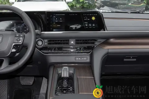 进口的丰田皇冠该如何挑选？两大版本怎么选最划算-1