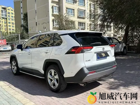 10万多拿下丰田RAV4荣放，家用代步靠谱之选？-3