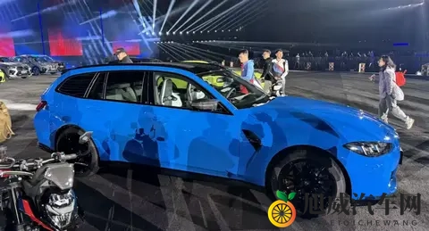 宝马M3旅行版上市,9439万元,比奥迪RS 4贵-1