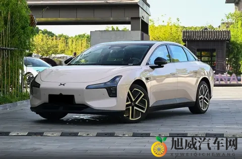 13万级纯电家轿的硬核较量,长安启源A06对比小鹏MONA M03,选谁?-3