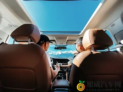 华为乾崑 ADS 4 ,350km 纯电续航,试驾26款岚图梦想家-1