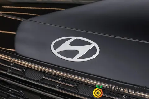 帕里斯帝：轴距2970mm，油耗784L，顶配车型实力如何？-1