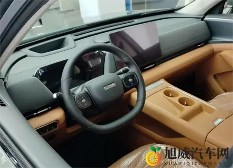 电车味十足,全新哈弗H6L实车到店,配悬浮中控屏_怀挡-3