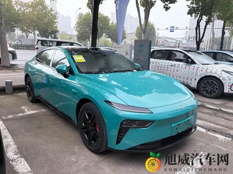 年轻人的第一台“百万”四驱轿跑  东风奕派eπ007+  标配激光雷达-2