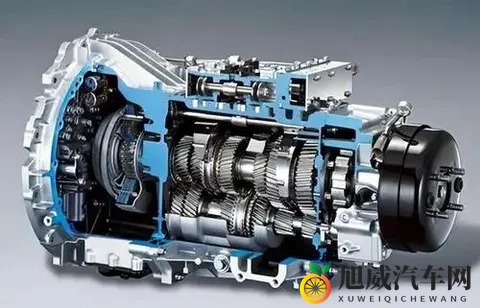 男女嗯啊进出软件：汽车新体验：语音互动软件创新驾驶乐趣-2