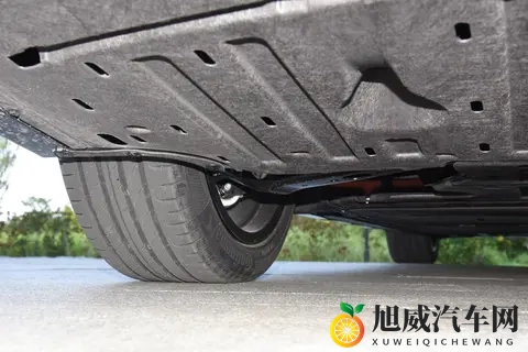 秒破百+高通8295P+激光雷达，15万内最强轿跑来了-1