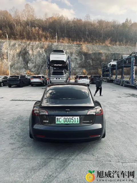 11万多体验56秒加速！21款特斯拉Model3代步值不值？-1