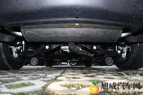 买美式豪华 SUV！2026 款凯迪拉克 XT5 哪个版本性价比高？-2