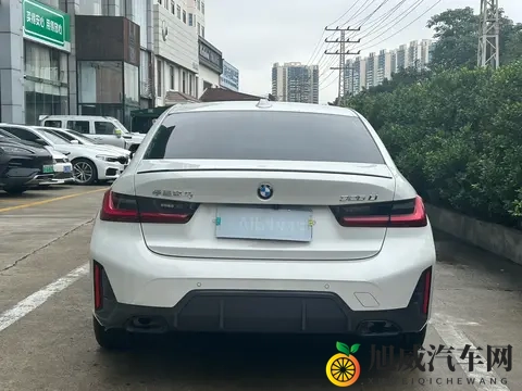 23万多拿下准新宝马3系，体验M运动曜夜，这配置值不值？-3