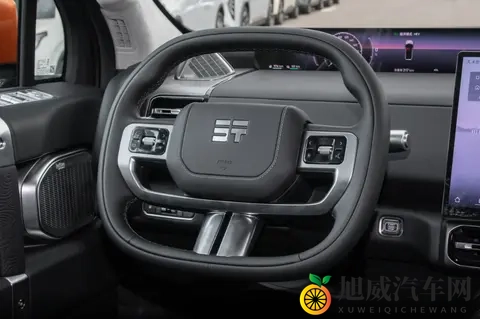 综合续航1400km，标配三把锁，深度体验纵横G700-3