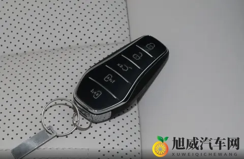 26款比亚迪夏上市，价格下调配置缩减，是好是坏？-2