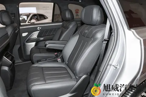 30万级大六座SUV抉择：深蓝S09与乐道L90，这些细节决定该选谁-2