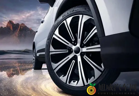 豪越L卖11万，燃油车玩出智能新花样，老百姓真敢买-2