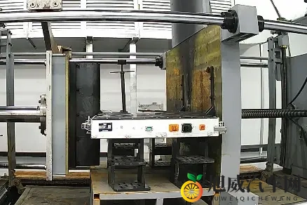 充电 = 加油？红旗・鸿鹄混动平台 PP40 动力电池量产-1