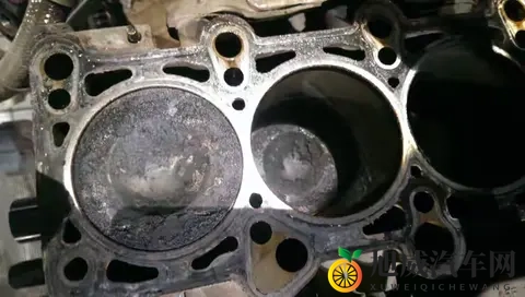 3个方法自测车积碳！不用工具，车主5分钟就能搞定-2