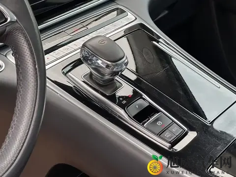 2021款传祺M8，12万公里，宜商宜家MPV只要11万多？-3