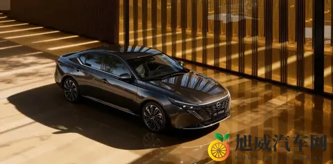 新款日产天籁,这外观内饰你是否喜欢?-2