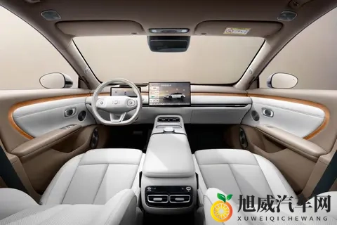 长安启源A06上市:你会为这款“全能家轿”买单吗?-3