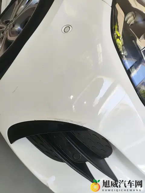 28万多拿下行政级座驾,一手奔驰E级享受豪华体验-1