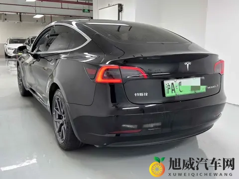 开了4年，10万出头，Model3代步通勤真香？-2