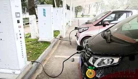 燃油车还能撑多久？内行人直言：油价，才是决定其命运的最后关键-1