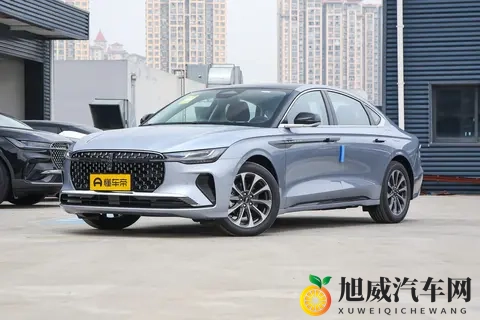 林肯 Z 选买指南：2025 款燃油 _ 混动配置差异与性价比推荐-2