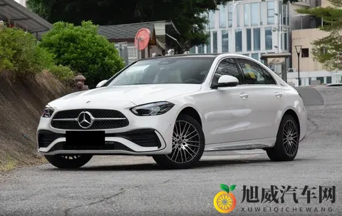 提供两驱_四驱车型，搭载15T+9AT动力，2025款奔驰C级该怎么选？-2
