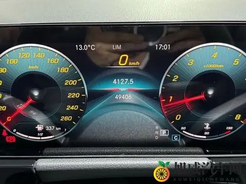 二手奔驰GLA:20款白色座驾,表显45万公里,1388万值不值?-2