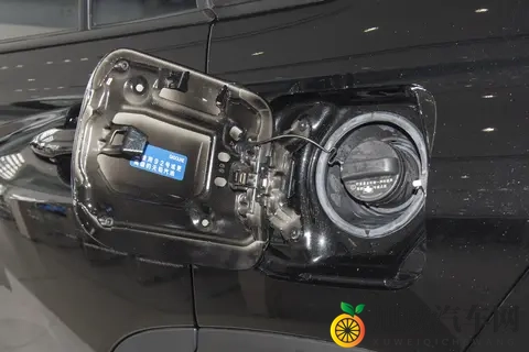 丰田锋兰达混动车型推荐，5款配置如何选？-1